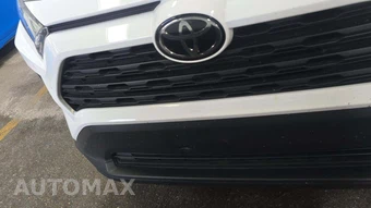 2025 Toyota RAV4 LE - miniatura 20