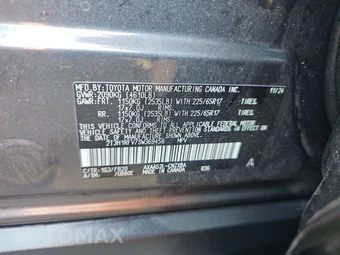 2025 Toyota RAV4 LE - miniatura 14