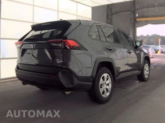 2025 Toyota RAV4 LE - miniatura 4