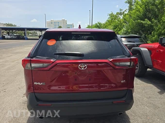 2025 Toyota RAV4 LE - miniatura 5