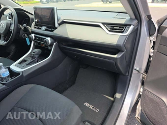2025 Toyota RAV4 LE – miniatura 16