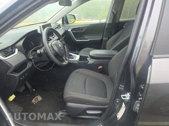 2025 Toyota RAV4 LE - miniatura 7