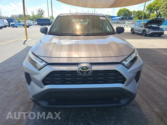 2025 Toyota RAV4 LE - miniatura 2