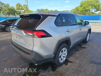 2025 Toyota RAV4 LE - miniatura 4