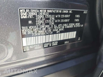 2025 Toyota RAV4 LE – miniatura 5