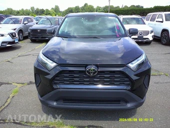 2025 Toyota RAV4 LE - miniatura 11
