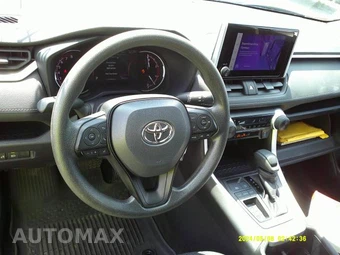 2025 Toyota RAV4 LE - miniatura 24