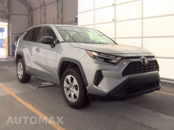 2025 Toyota RAV4 LE - miniatura 3