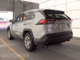 2025 Toyota RAV4 LE - miniatura 6