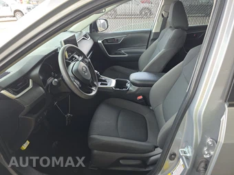 2025 Toyota RAV4 LE - miniatura 7