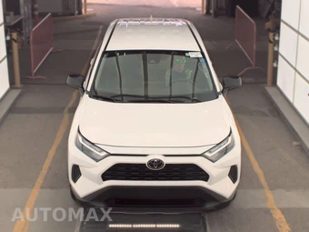 2025 Toyota RAV4 LE - miniatura 2