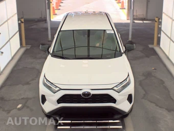 2025 Toyota RAV4 LE - miniatura 2