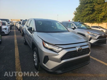 2025 Toyota RAV4 LE - miniatura 3