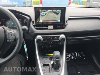 2025 Toyota RAV4 LE - miniatura 10