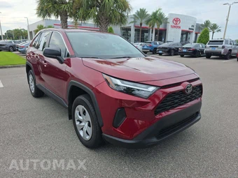 2025 Toyota RAV4 LE - miniatura 4