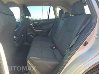 2025 Toyota RAV4 LE - miniatura 13