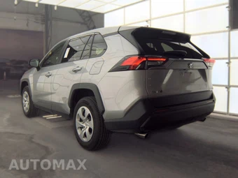 2025 Toyota RAV4 LE - miniatura 6