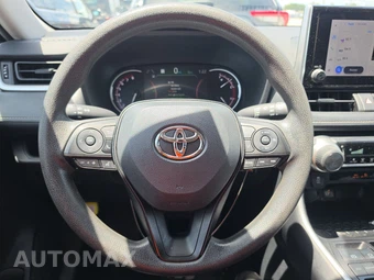 2025 Toyota RAV4 LE - miniatura 10