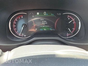 2025 Toyota RAV4 LE - miniatura 12