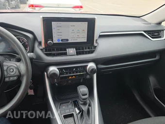 2025 Toyota RAV4 LE - miniatura 11