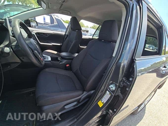 2025 Toyota RAV4 LE - miniatura 6
