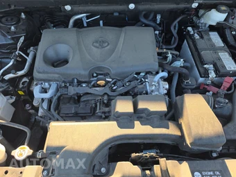 2025 Toyota RAV4 LE - miniatura 15