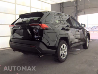 2025 Toyota RAV4 LE - miniatura 4