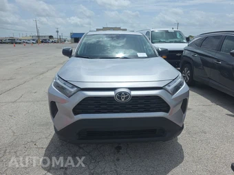2025 Toyota RAV4 LE – miniatura 2