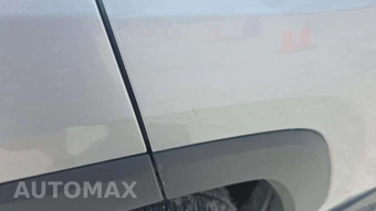 2025 Toyota RAV4 LE – miniatura 24