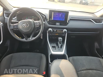 2025 Toyota RAV4 LE - miniatura 11
