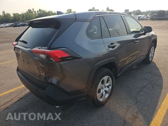 2025 Toyota RAV4 LE - miniatura 4
