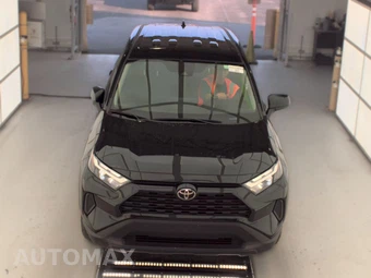 2025 Toyota RAV4 LE - miniatura 2