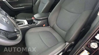 2025 Toyota RAV4 LE - miniatura 22