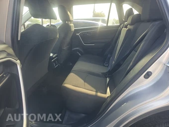 2025 Toyota RAV4 LE - miniatura 13