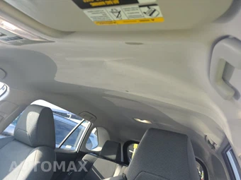 2025 Toyota RAV4 LE - miniatura 18
