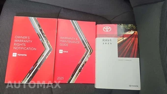 2025 Toyota RAV4 LE - miniatura 22