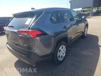 2025 Toyota RAV4 LE – miniatura 4