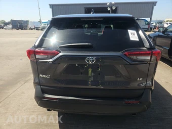 2025 Toyota RAV4 LE – miniatura 5
