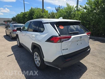 2025 Toyota RAV4 LE - miniatura 6
