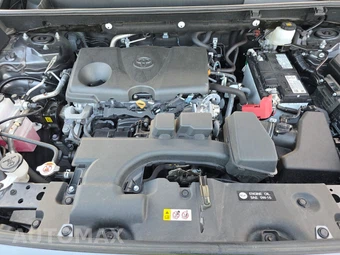 2025 Toyota RAV4 LE - miniatura 15