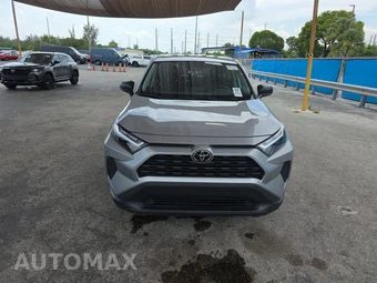2025 Toyota RAV4 LE – miniatura 2