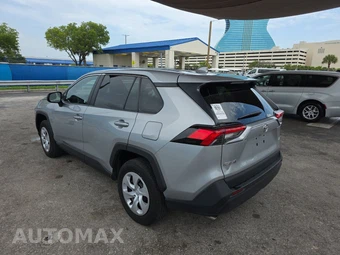 2025 Toyota RAV4 LE – miniatura 6