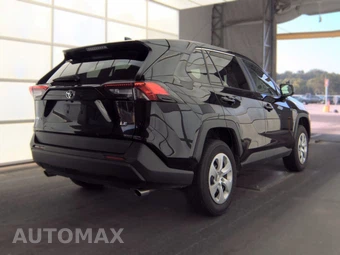 2025 Toyota RAV4 LE - miniatura 4