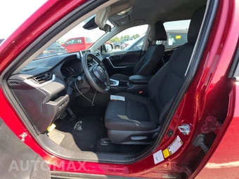 2025 Toyota RAV4 LE - miniatura 7