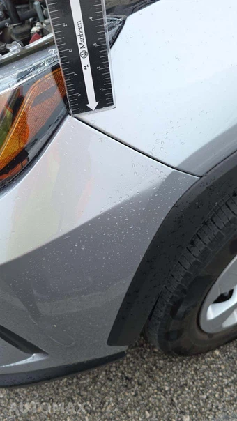 2025 Toyota RAV4 LE – miniatura 24