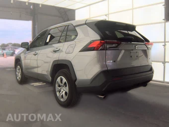 2025 Toyota RAV4 LE – miniatura 6