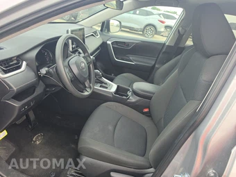2025 Toyota RAV4 LE – miniatura 7