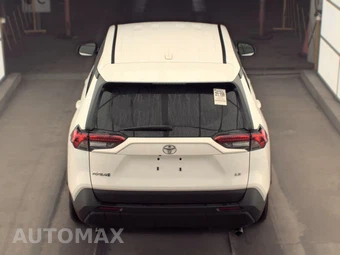 2025 Toyota RAV4 LE - miniatura 5