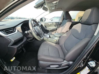 2025 Toyota RAV4 LE – miniatura 7