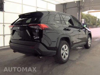 2025 Toyota RAV4 LE - miniatura 4